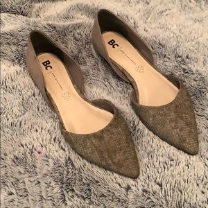 Snakeskin printed Flats